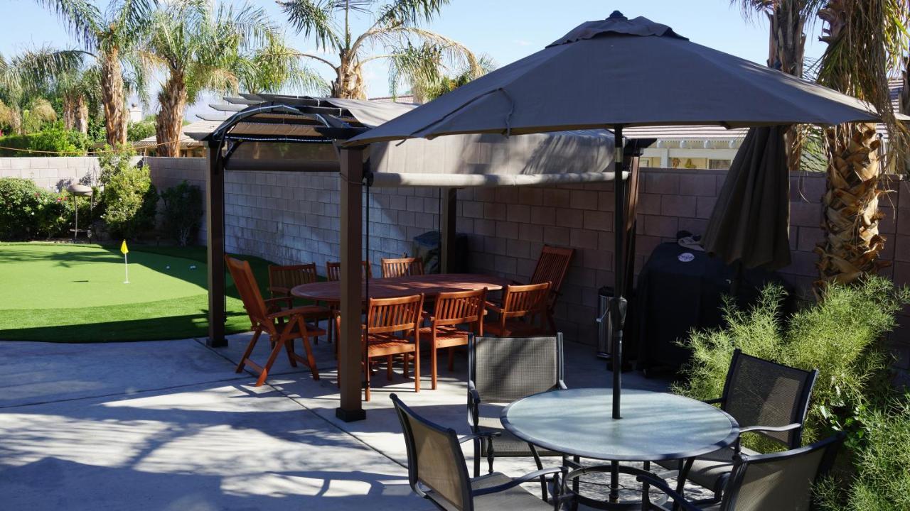 3 Bedroom House With Private Pool, Spa&Golf Course! La Quinta Esterno foto